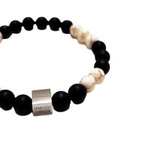 Black onyx, Howlite