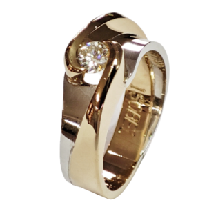 9K yellow gold and silver diamond ring