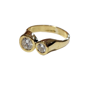 18K Yellow gold diamond ring